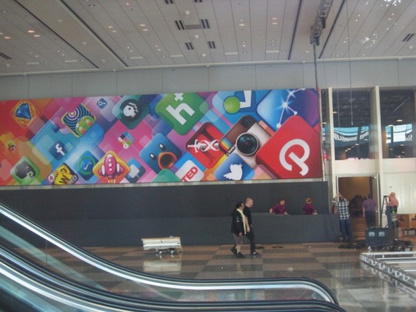 Cartel con iconos iOS WWDC 2012